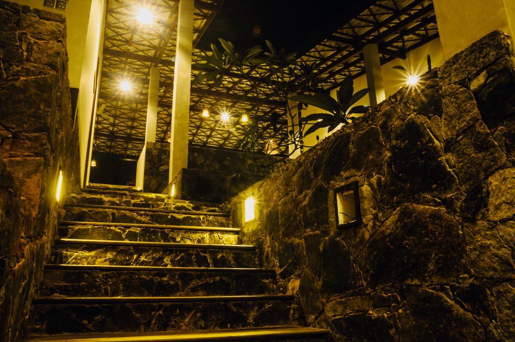 Garcinia Leaf Hotel Hikkaduwa Bagian luar foto